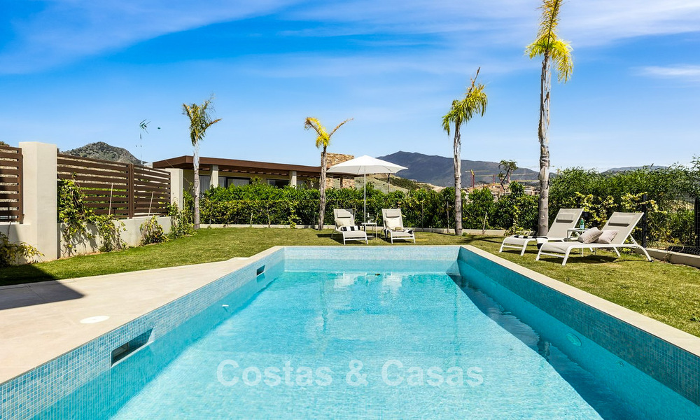 Move-in ready luxury villa with modern architecture and panoramic sea views for sale in Marbella - Benahavis 788927