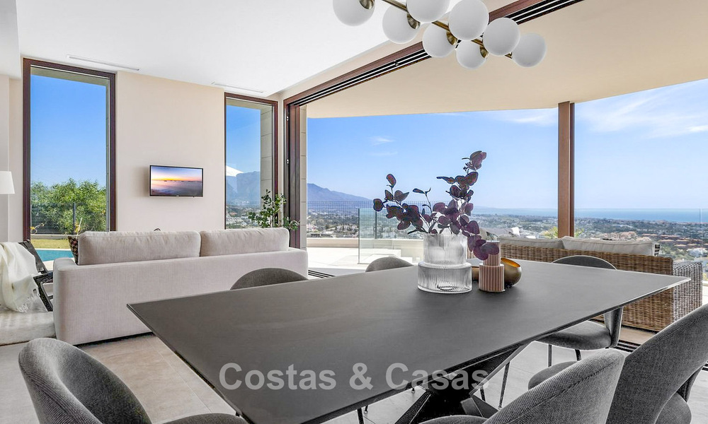 Move-in ready luxury villa with modern architecture and panoramic sea views for sale in Marbella - Benahavis 788934
