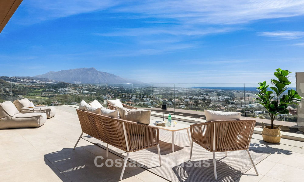 Move-in ready luxury villa with modern architecture and panoramic sea views for sale in Marbella - Benahavis 788938