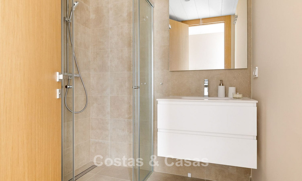 Move-in ready luxury villa with modern architecture and panoramic sea views for sale in Marbella - Benahavis 788953