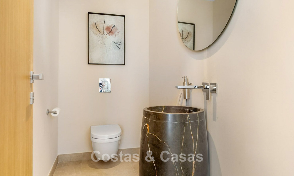 Move-in ready luxury villa with modern architecture and panoramic sea views for sale in Marbella - Benahavis 788954