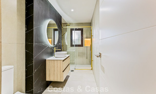 Renovated luxury apartment for sale just steps from the beach and the center of Puerto Banus, Marbella 789030 