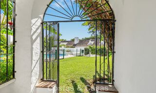 Renovated luxury apartment for sale just steps from the beach and the center of Puerto Banus, Marbella 789043 