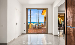 Authentic Mediterranean villa with modern interior and magnificent sea views for sale west of Estepona center 788981 