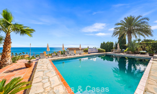 Authentic Mediterranean villa with modern interior and magnificent sea views for sale west of Estepona center 789005 