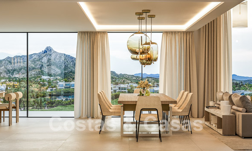 Luxuriously renovated, modern Mediterranean luxury villa for sale in the heart of Nueva Andalucia, Marbella 789064