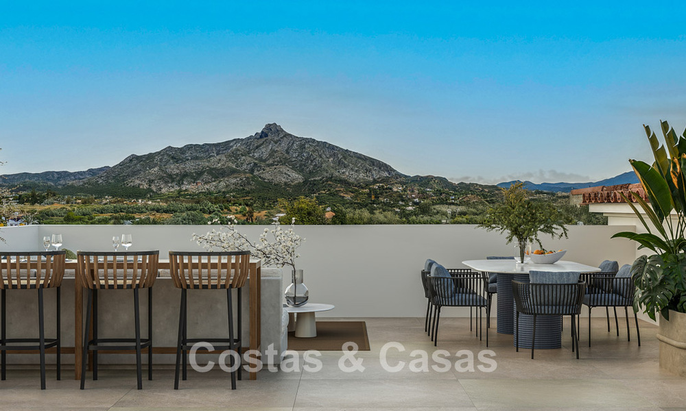 Luxuriously renovated, modern Mediterranean luxury villa for sale in the heart of Nueva Andalucia, Marbella 789072