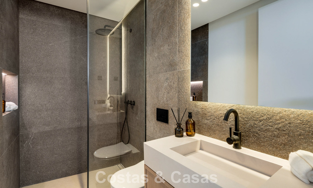 Attractive designer villa with spectacular sea views for sale in Elviria, east of Marbella center 789083