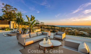 Attractive designer villa with spectacular sea views for sale in Elviria, east of Marbella center 789121 