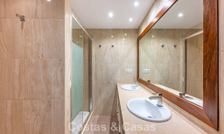 Large Spanish-style villa for sale adjacent to a first-class golf course, gated in la quinta, Marbella - Benahavís 789243 