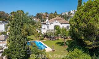 Large Spanish-style villa for sale adjacent to a first-class golf course, gated in la quinta, Marbella - Benahavís 789246 