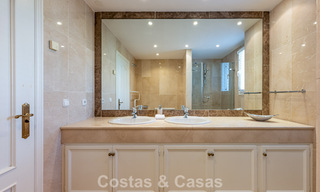 Large Spanish-style villa for sale adjacent to a first-class golf course, gated in la quinta, Marbella - Benahavís 789253 