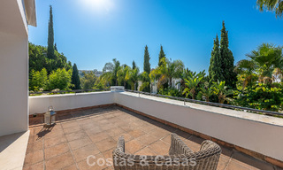 Large Spanish-style villa for sale adjacent to a first-class golf course, gated in la quinta, Marbella - Benahavís 789259 
