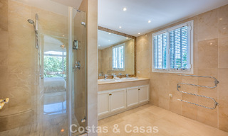 Large Spanish-style villa for sale adjacent to a first-class golf course, gated in la quinta, Marbella - Benahavís 789270 