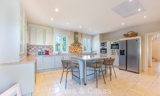 Large Spanish-style villa for sale adjacent to a first-class golf course, gated in la quinta, Marbella - Benahavís 789297 