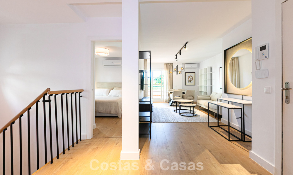 Refurbished apartment for sale within walking distance of local amenities and Puerto Banus in Nueva Andalucia, Marbella 789336