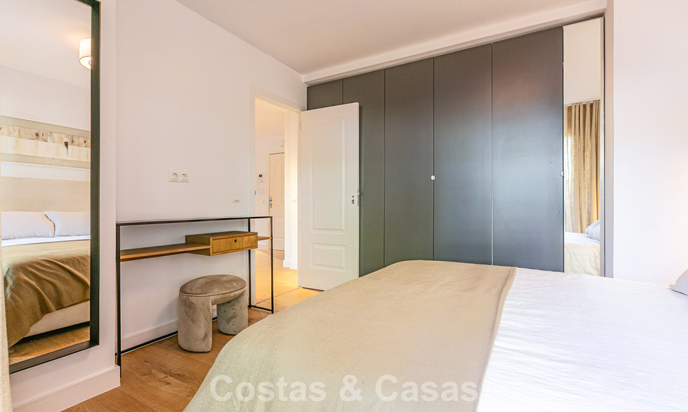 Refurbished apartment for sale within walking distance of local amenities and Puerto Banus in Nueva Andalucia, Marbella 789354