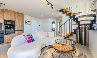 Duplex penthouse with sea views for sale within walking distance of amenities and Puerto Banus in Nueva Andalucia, Marbella 789311 