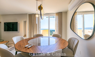 Duplex penthouse with sea views for sale within walking distance of amenities and Puerto Banus in Nueva Andalucia, Marbella 789313 