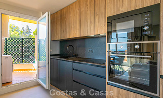 Duplex penthouse with sea views for sale within walking distance of amenities and Puerto Banus in Nueva Andalucia, Marbella 789318 