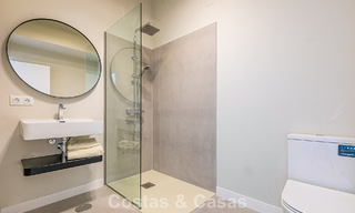 Duplex penthouse with sea views for sale within walking distance of amenities and Puerto Banus in Nueva Andalucia, Marbella 789320 