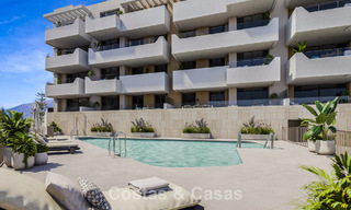 Contemporary new-build apartments for sale bordering the golf course in Mijas, Costa del Sol 791140 