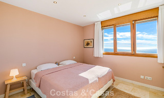 Move-in ready, contemporary apartment with panoramic sea views for sale east of Marbella 789364 