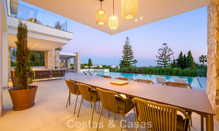 Exclusive contemporary luxury villa for sale within a secured community in La Quinta, Benahavís - Marbella 789401 
