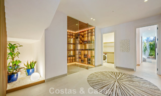 Exclusive contemporary luxury villa for sale within a secured community in La Quinta, Benahavís - Marbella 789405 