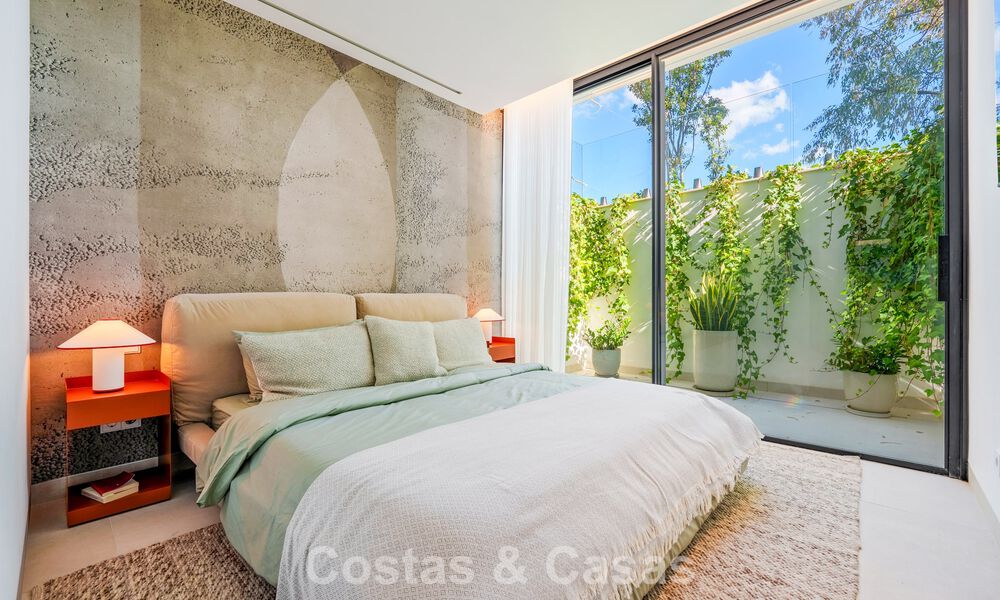 Exclusive contemporary luxury villa for sale within a secured community in La Quinta, Benahavís - Marbella 789416
