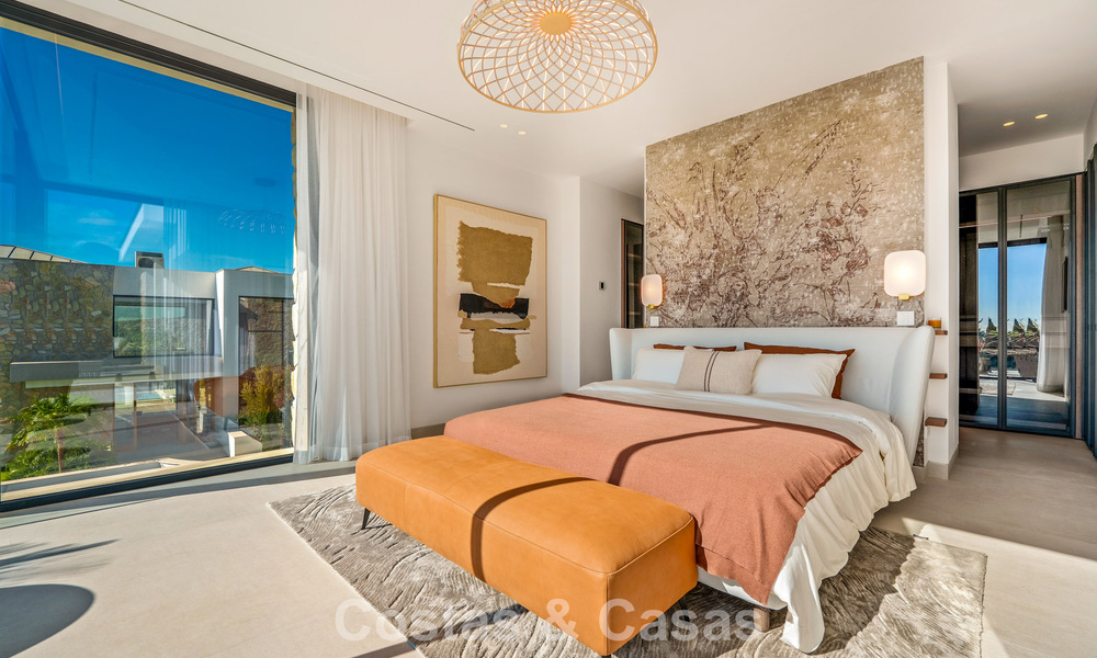 Exclusive contemporary luxury villa for sale within a secured community in La Quinta, Benahavís - Marbella 789435