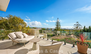 Exclusive contemporary luxury villa for sale within a secured community in La Quinta, Benahavís - Marbella 789441 