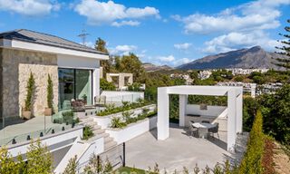 Modern-Mediterranean luxury villa for sale within a gated premier community in La Quinta, Benahavís - Marbella 789456 