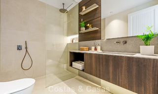 Modern-Mediterranean luxury villa for sale within a gated premier community in La Quinta, Benahavís - Marbella 789466 