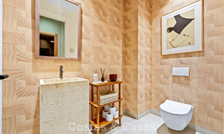 Modern-Mediterranean luxury villa for sale within a gated premier community in La Quinta, Benahavís - Marbella 789470 