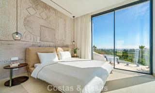 Modern-Mediterranean luxury villa for sale within a gated premier community in La Quinta, Benahavís - Marbella 789479 