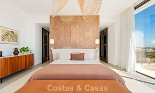 Modern-Mediterranean luxury villa for sale within a gated premier community in La Quinta, Benahavís - Marbella 789490 