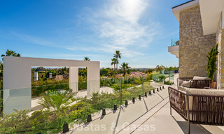 Modern-Mediterranean luxury villa for sale within a gated premier community in La Quinta, Benahavís - Marbella 789507 