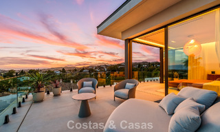 Modern-Mediterranean luxury villa for sale within a gated premier community in La Quinta, Benahavís - Marbella 789513 