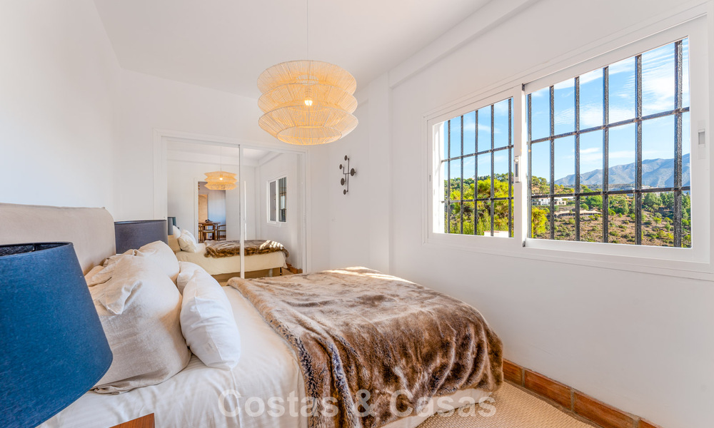 Elegant Andalusian luxury villa with timeless charm for sale in El Madroñal, Marbella - Benahavis 789571