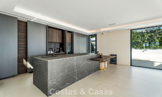 Move-in ready, state-of-the-art designer villa with panoramic views for sale in Marbella - Benahavis 789587 