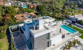 Move-in ready, state-of-the-art designer villa with panoramic views for sale in Marbella - Benahavis 789594 