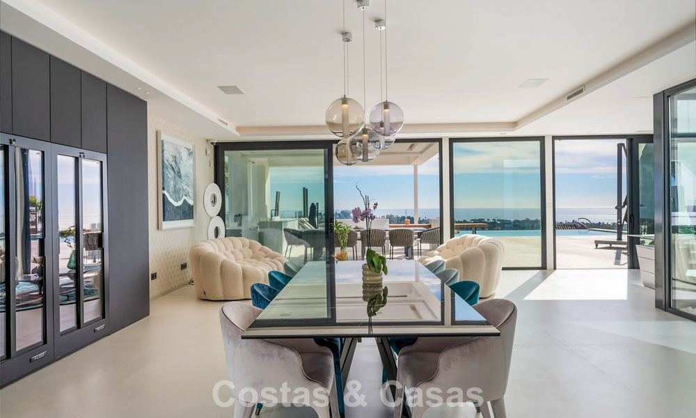 Move-in ready, state-of-the-art designer villa with panoramic views for sale in Marbella - Benahavis 789597