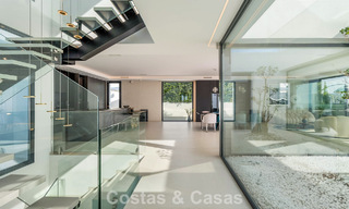 Move-in ready, state-of-the-art designer villa with panoramic views for sale in Marbella - Benahavis 789608 