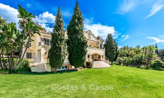 Remarkable Spanish villa for sale with sea views and a large plot in Sierra Blanca, Marbella 789619 