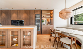 Modern-Mediterranean villa with sea views for sale in a preferred area of Nueva Andalucía, Marbella 789643 