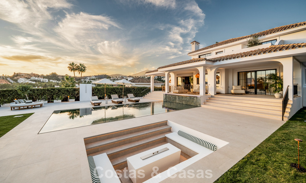 Modern-Mediterranean villa with sea views for sale in a preferred area of Nueva Andalucía, Marbella 789651