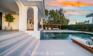 Modern-Mediterranean villa with sea views for sale in a preferred area of Nueva Andalucía, Marbella 789653 