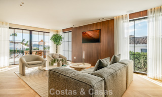 Modern-Mediterranean villa with sea views for sale in a preferred area of Nueva Andalucía, Marbella 789655 