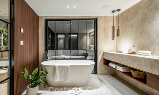 Modern-Mediterranean villa with sea views for sale in a preferred area of Nueva Andalucía, Marbella 789661 